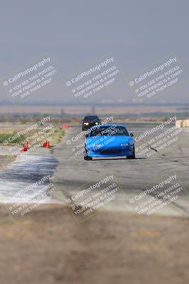 media/Sep-20-2025-Extreme Speed (Sat) [[1fcc23683c]]/Orange (Mid Intermediate)/Session 2 (Sunrise)/